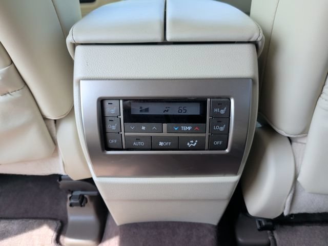 Used 2018 Lexus GX 460 Luxury w/ Preferred Accessory Package AWD/4WD image 24