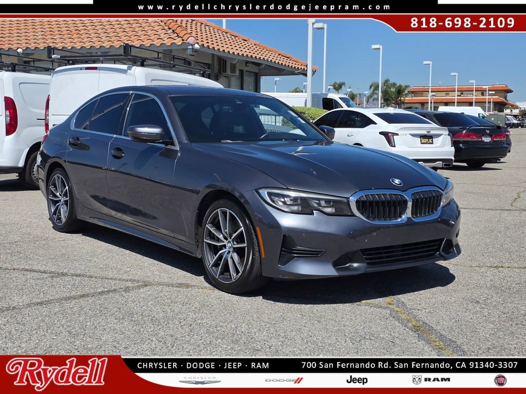 Used 2020 BMW 330i Sedan w/ Driving Assistance Package RWD image 1
