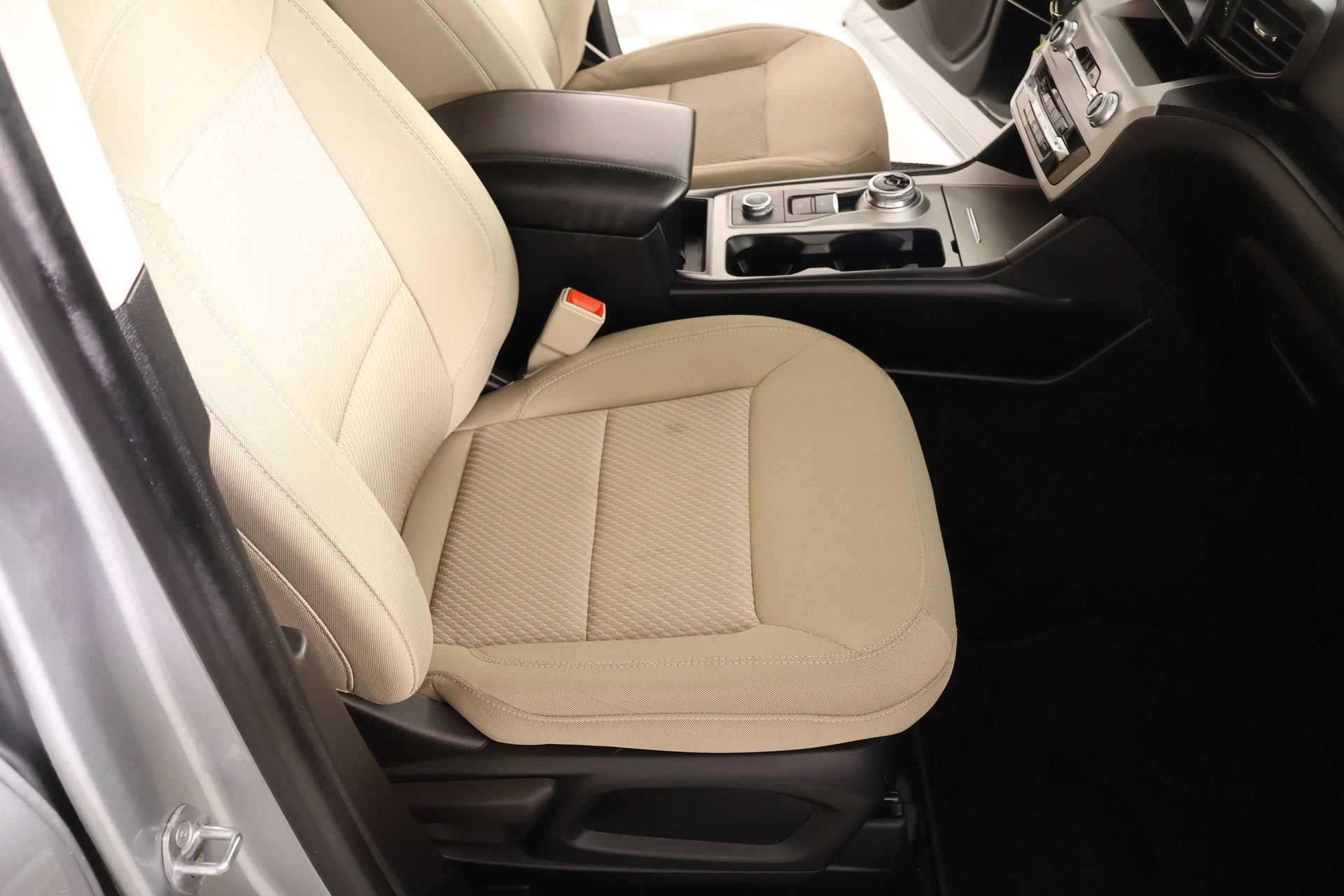 Used 2023 Ford Explorer 4WD image 13