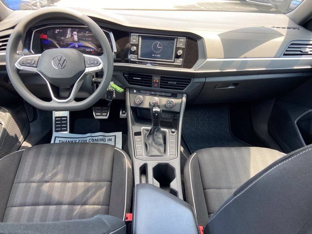 Used 2023 Volkswagen Jetta Sport FWD image 10