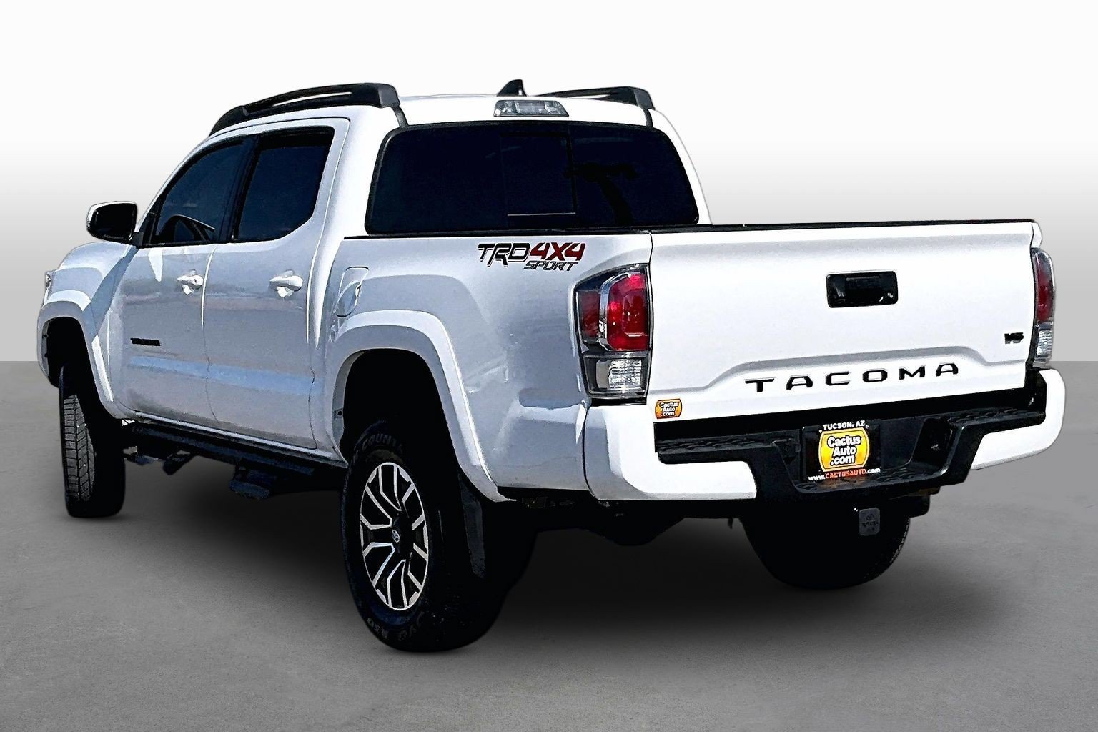 Used 2023 Toyota Tacoma TRD Sport AWD/4WD image 11