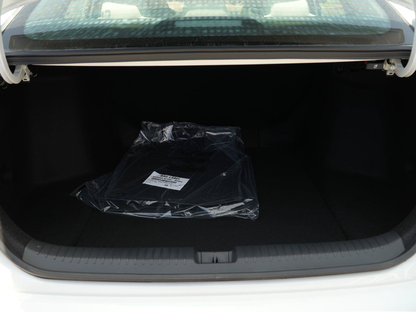 New 2026 Honda Accord LX image 8