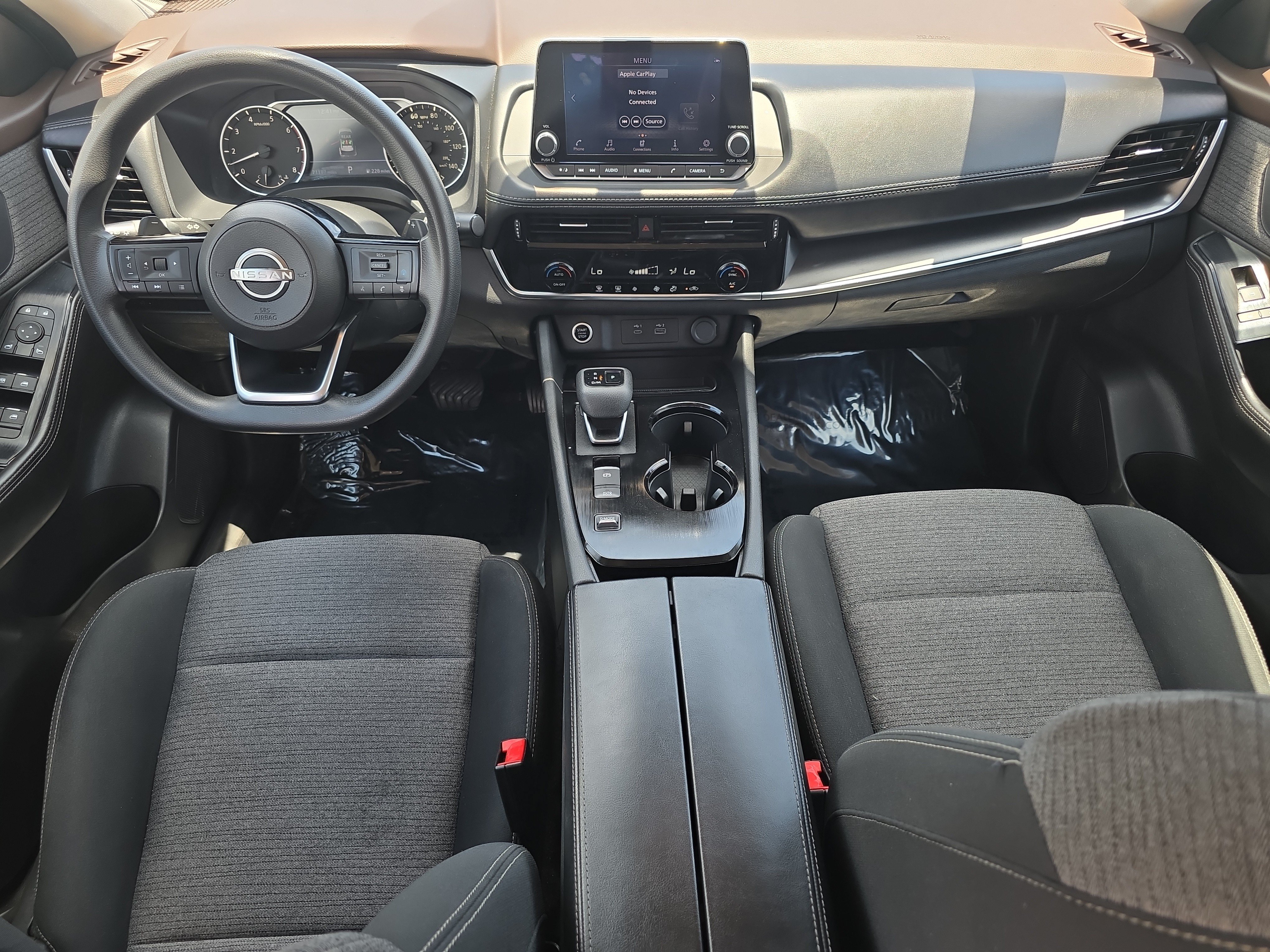 Used 2023 Nissan Rogue SV FWD image 17