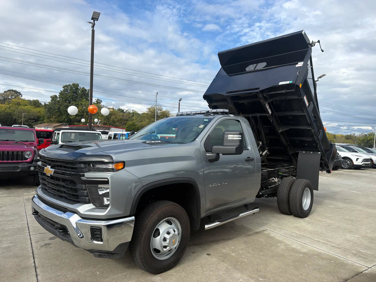Used 2026 Chevrolet Silverado 3500 W/T AWD/4WD image 8
