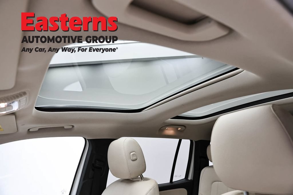 Used 2021 Mercedes-Benz GLB 250 4MATIC image 37
