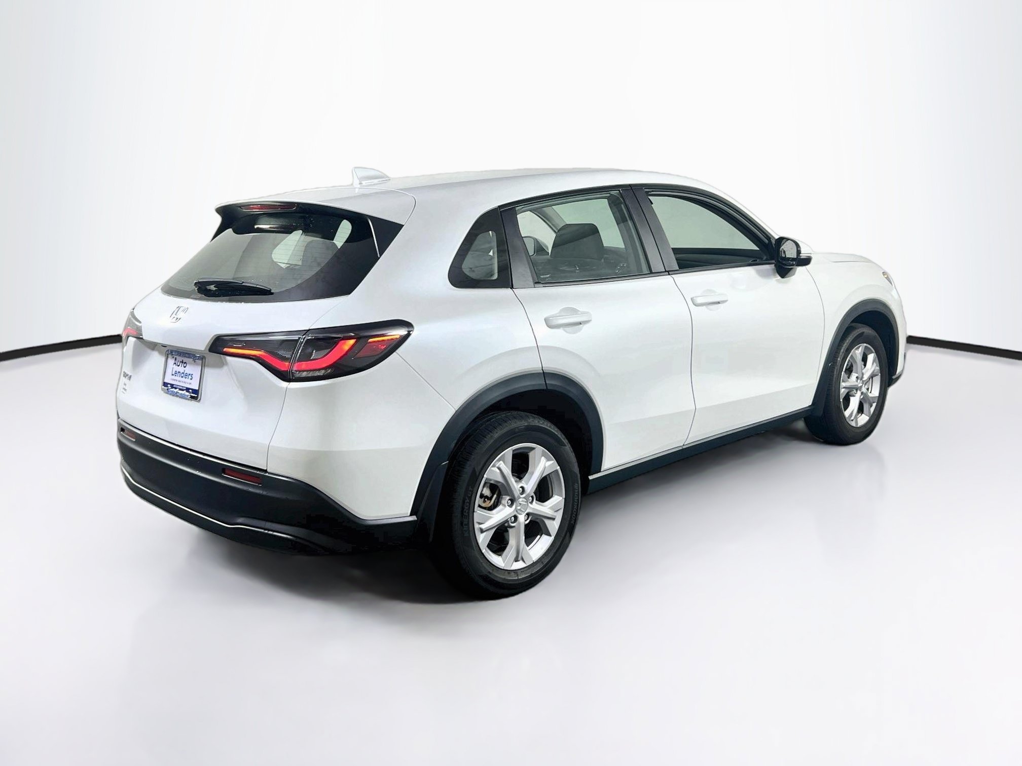 Used 2023 Honda HR-V LX image 5