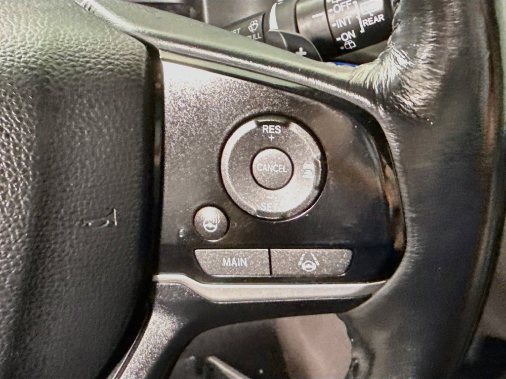 Used 2018 Honda Odyssey Elite image 14