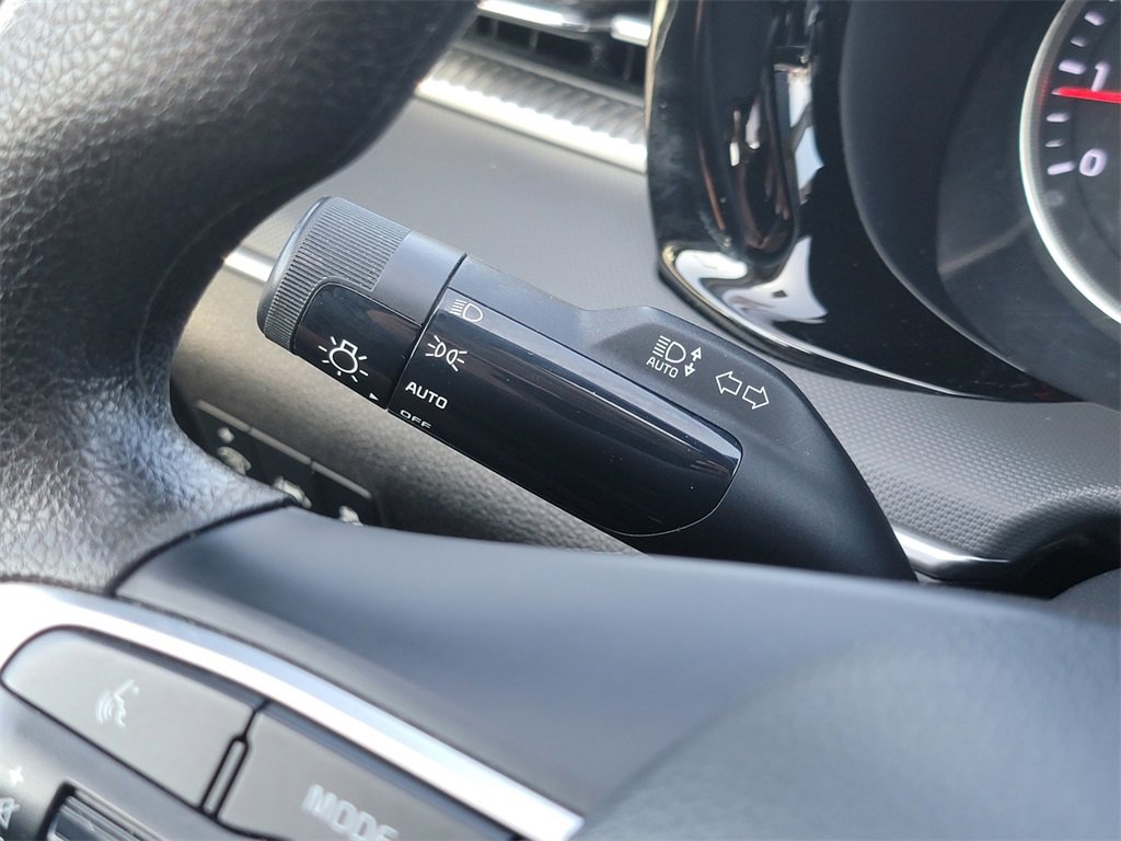Used 2022 Kia K5 LXS image 37