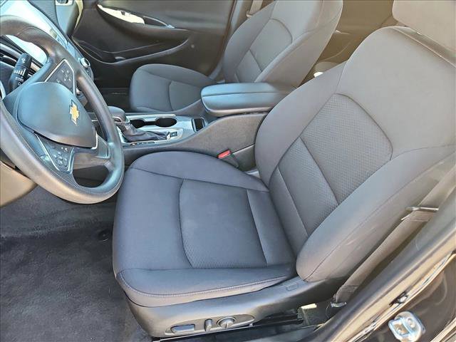 Used 2025 Chevrolet Malibu LT image 18