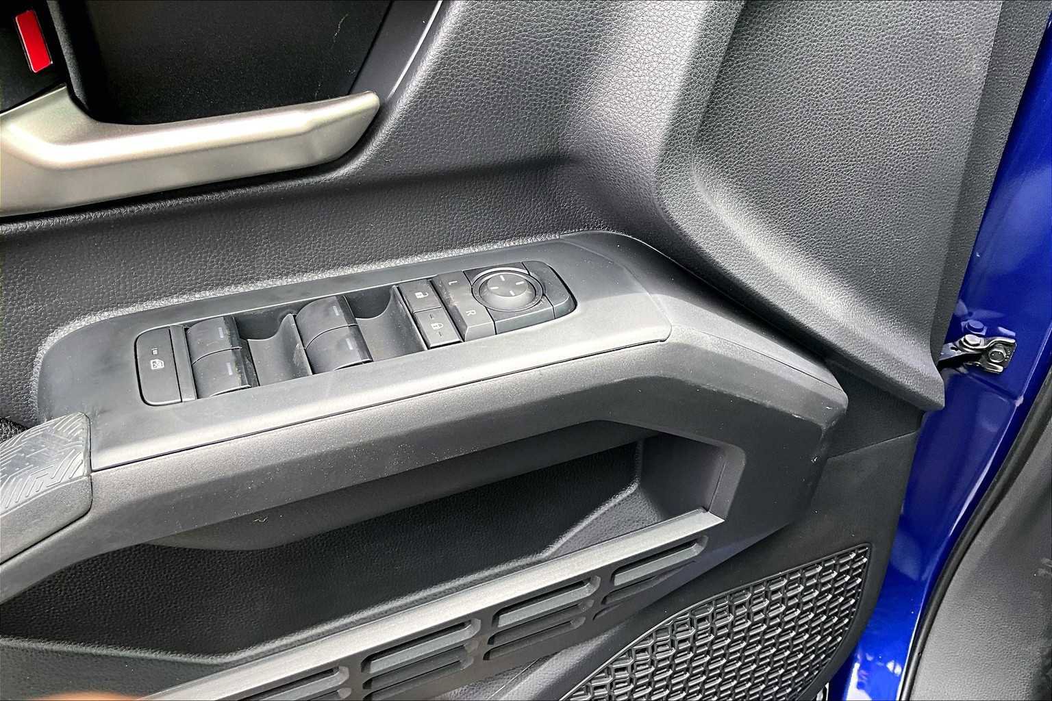 New 2025 Toyota Tacoma TRD Off-Road image 20