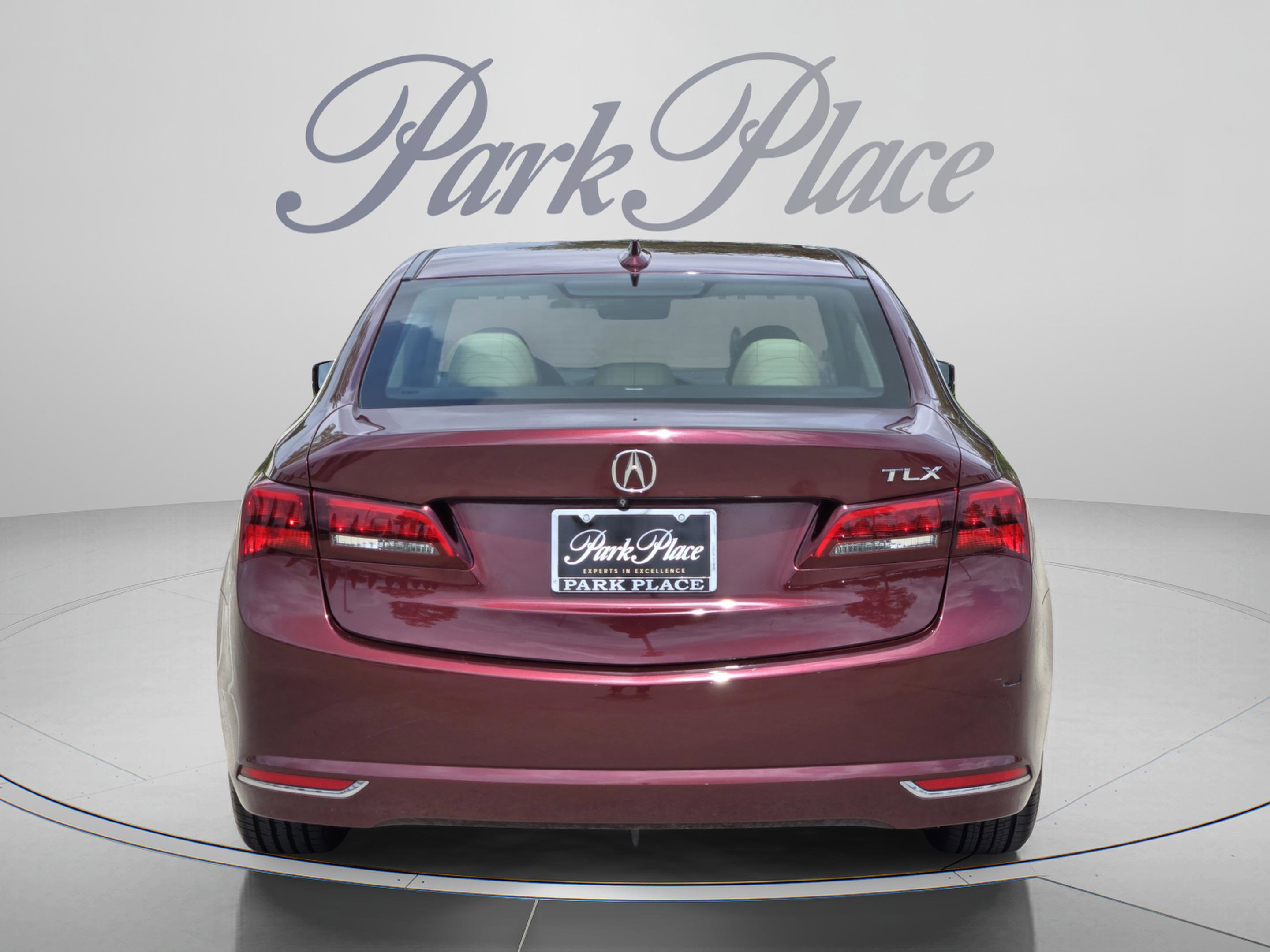 Used 2015 Acura TLX w/ Technology Package FWD image 4