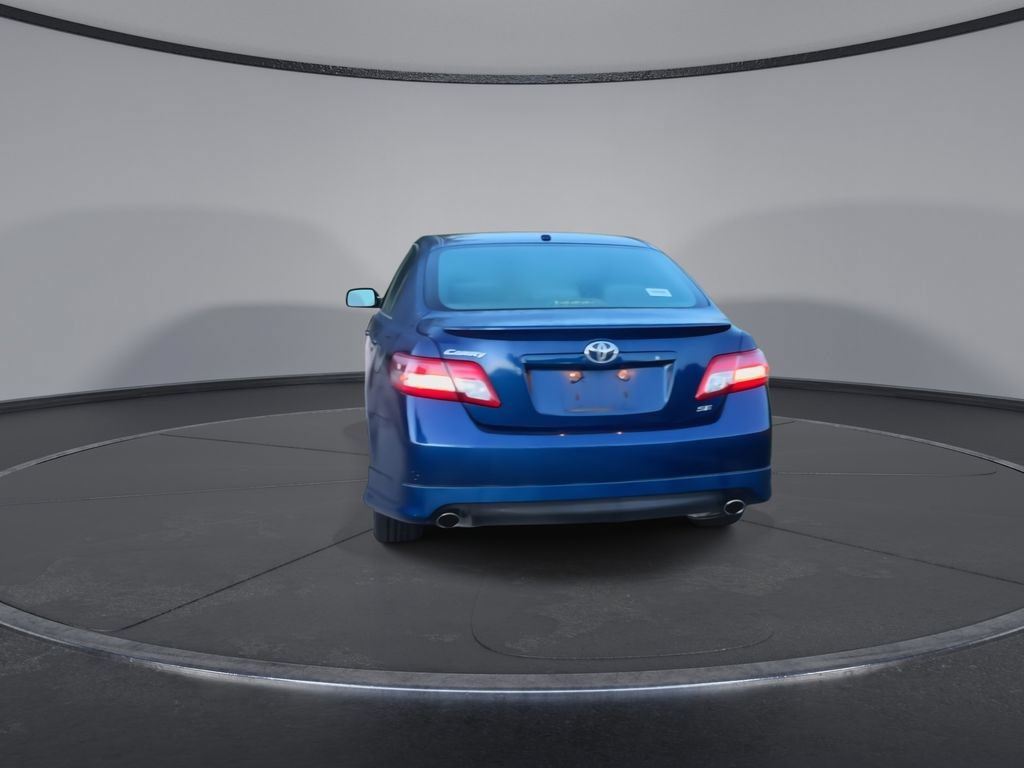 Used 2011 Toyota Camry SE w/ SE Extra-Value Pkg #1 FWD image 7