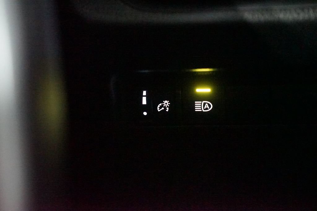 Certified 2024 Toyota RAV4 XLE Premium image 24