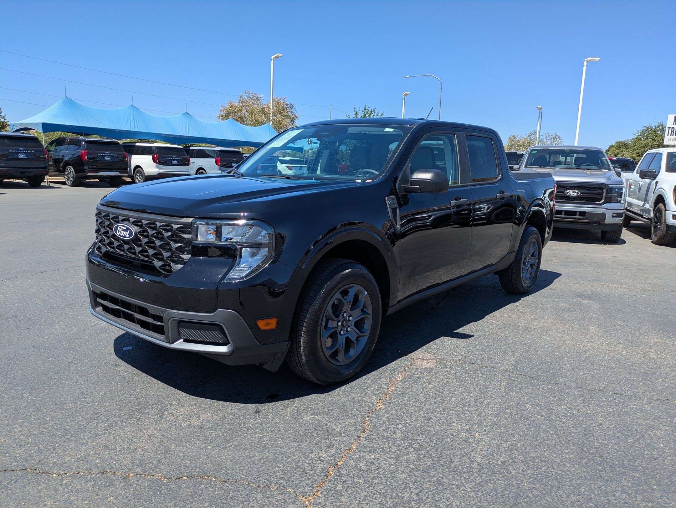 Certified 2025 Ford Maverick XLT w/ Equipment Group 301A AWD/4WD image 10