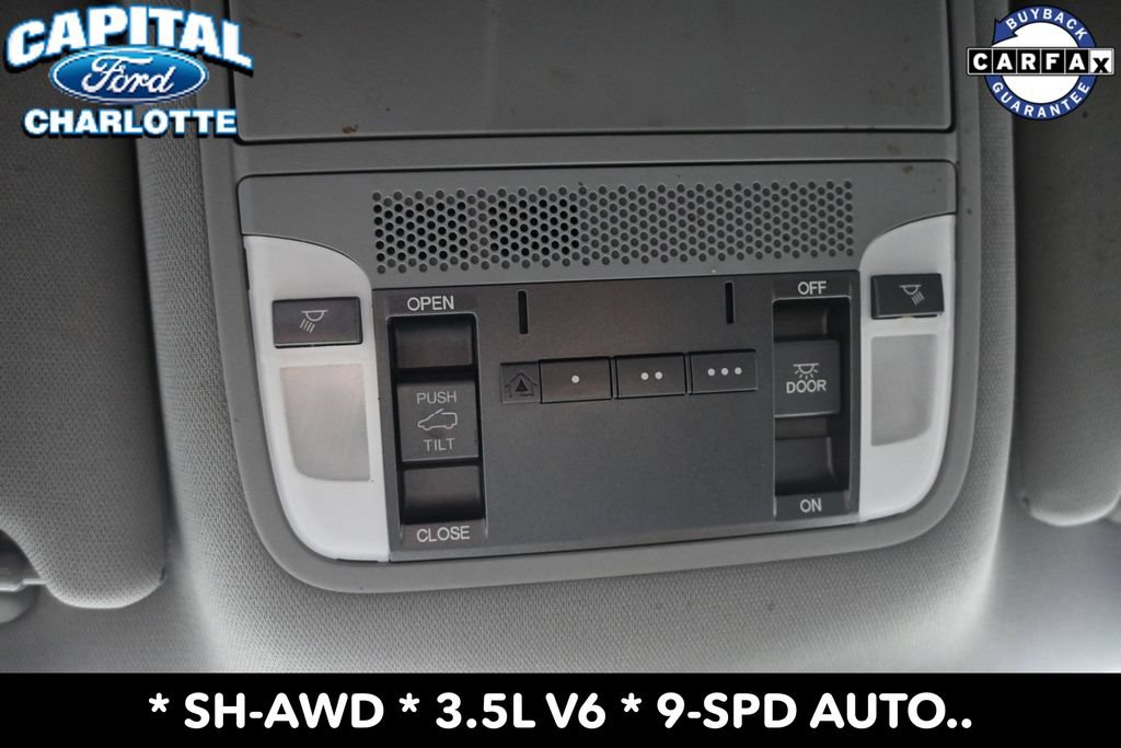 Used 2020 Acura MDX SH-AWD image 17