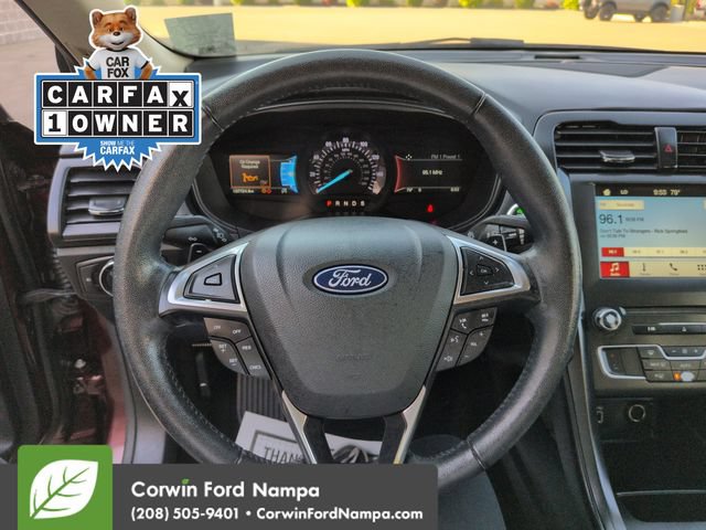 Used 2018 Ford Fusion SE w/ Equipment Group 201A FWD image 14