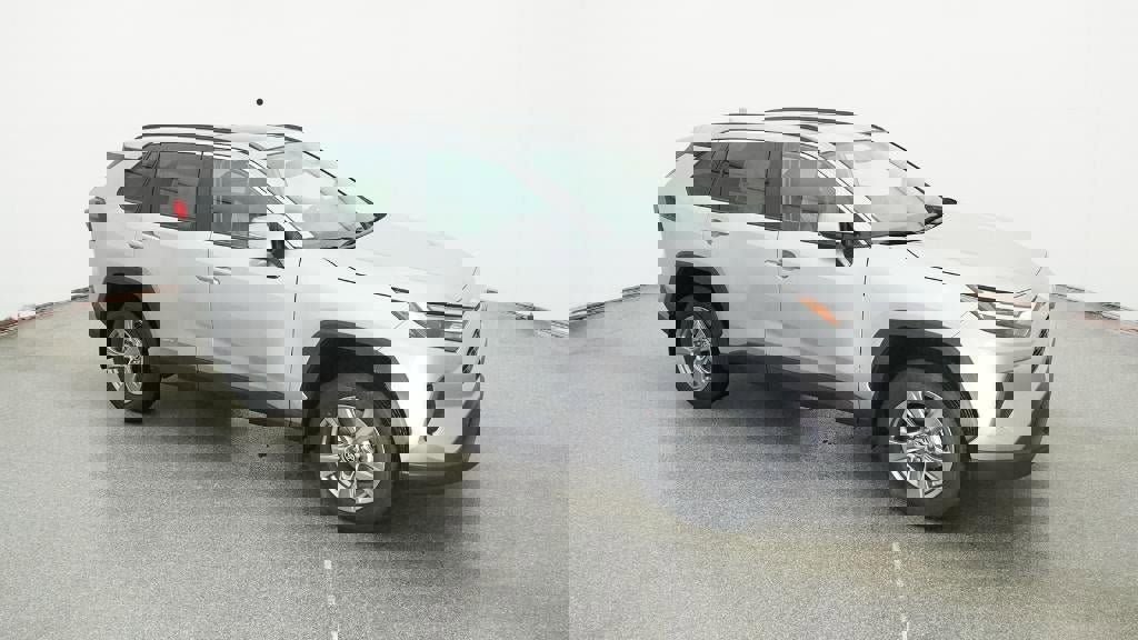 New 2025 Toyota RAV4 XLE image 12