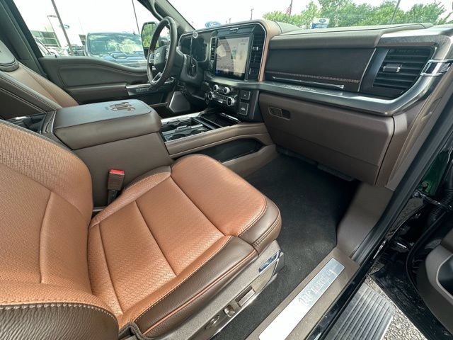 New 2026 Ford F250 King Ranch w/ Chrome Package AWD/4WD image 24