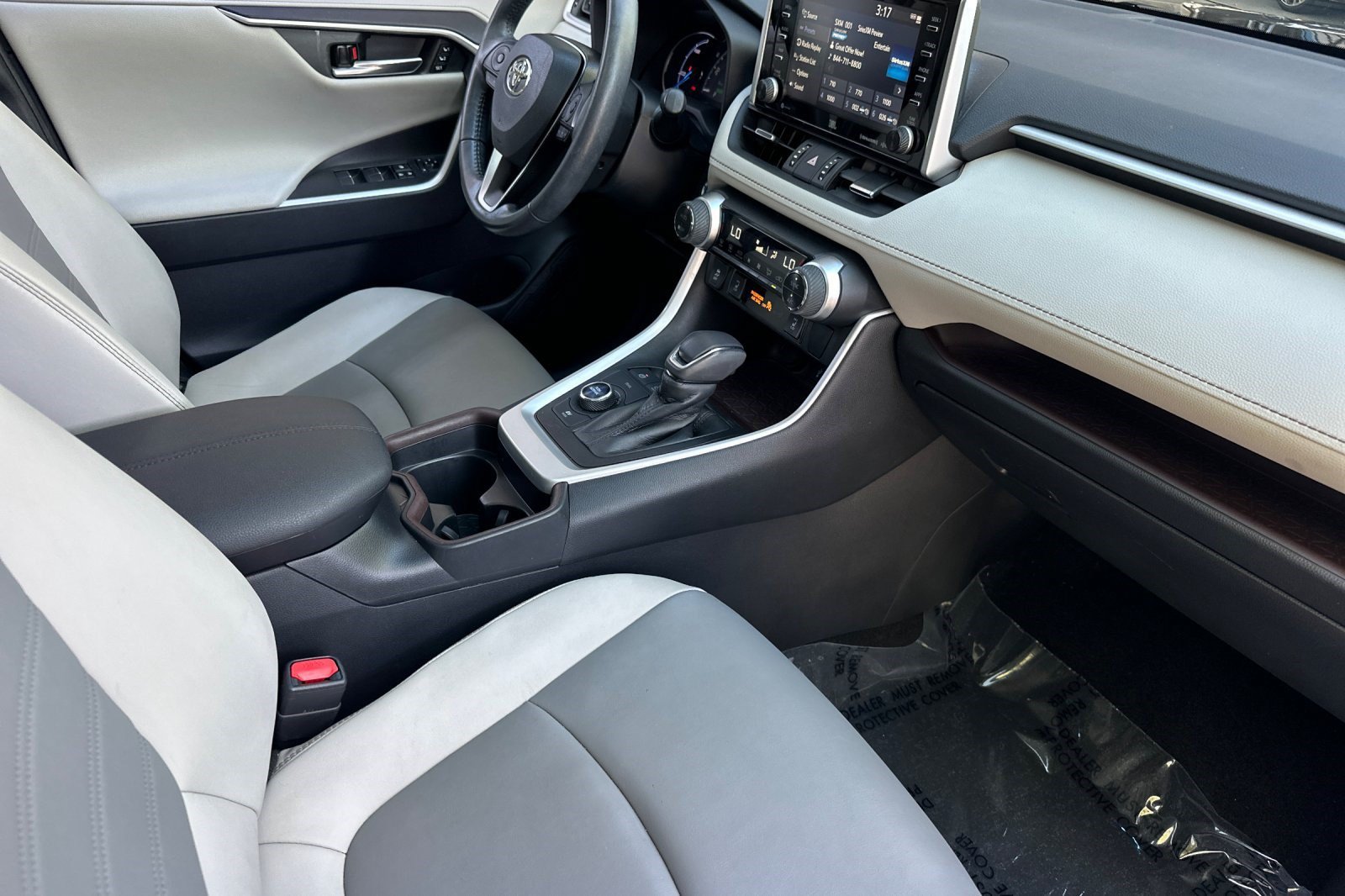 Used 2021 Toyota RAV4 Limited w/ Carpet Mat Package (TMS) AWD/4WD image 36