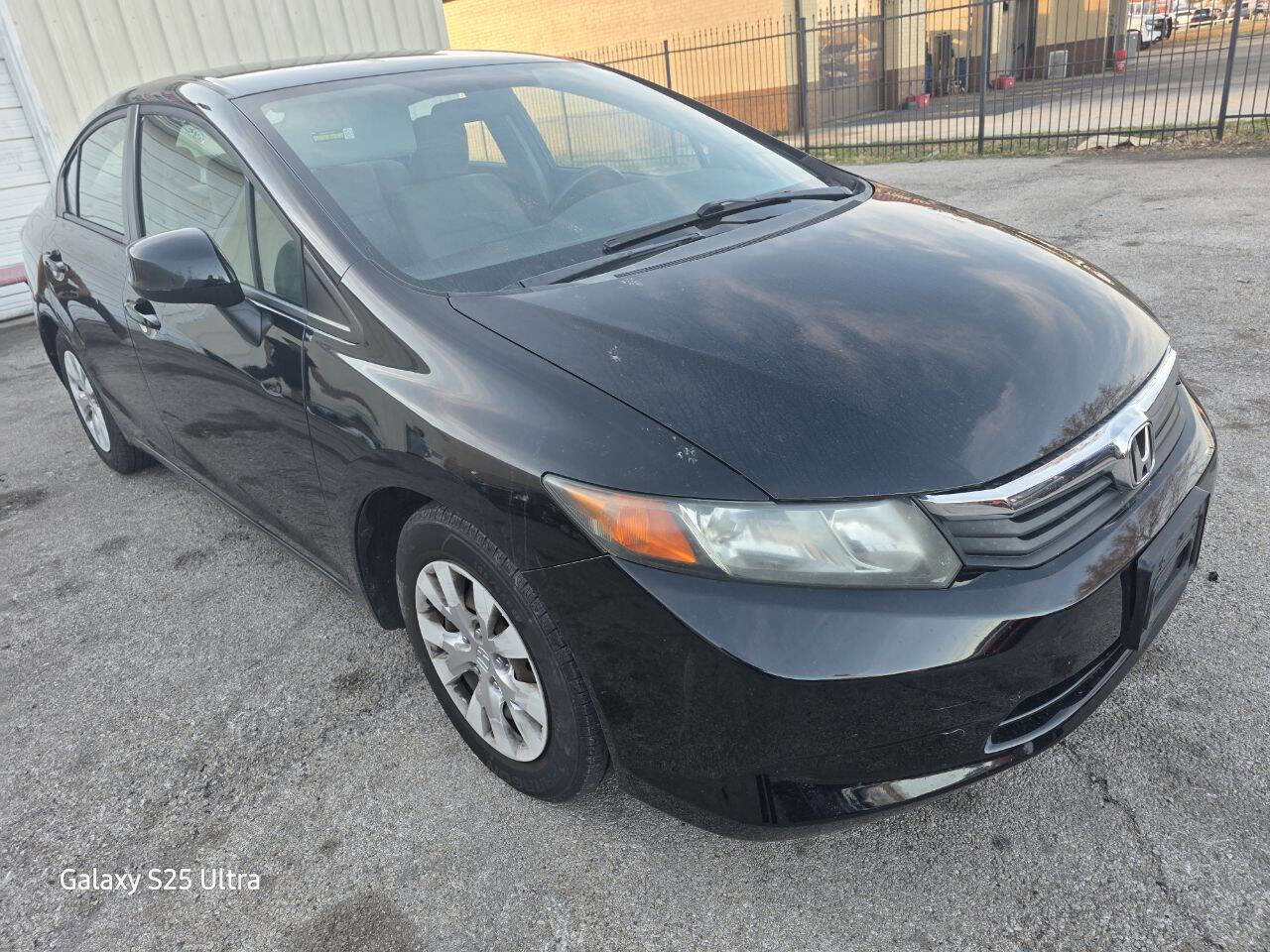 Used 2012 Honda Civic LX image 1