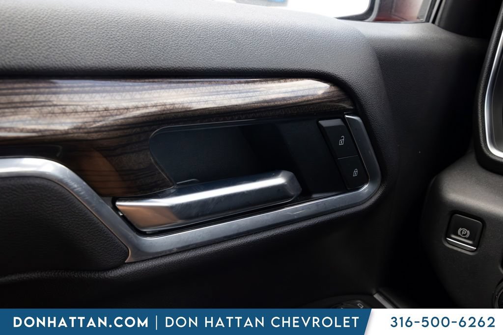 Used 2022 Chevrolet Silverado 1500 LT AWD/4WD image 10