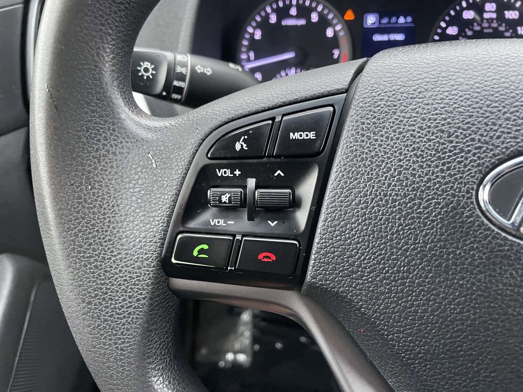Used 2018 Hyundai Tucson SE image 30