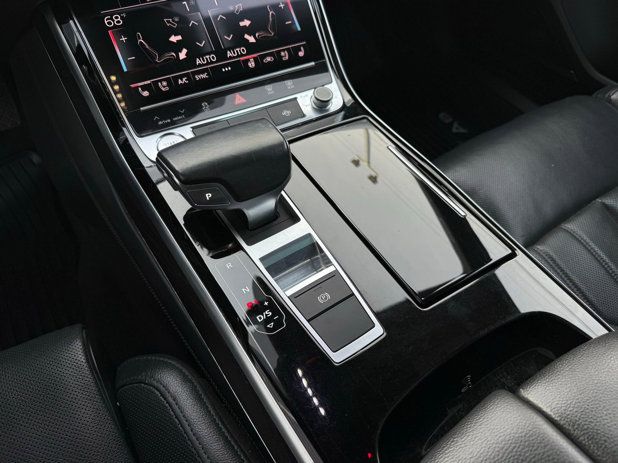 Used 2019 Audi A8 L 3.0T w/ Executive Package image 45