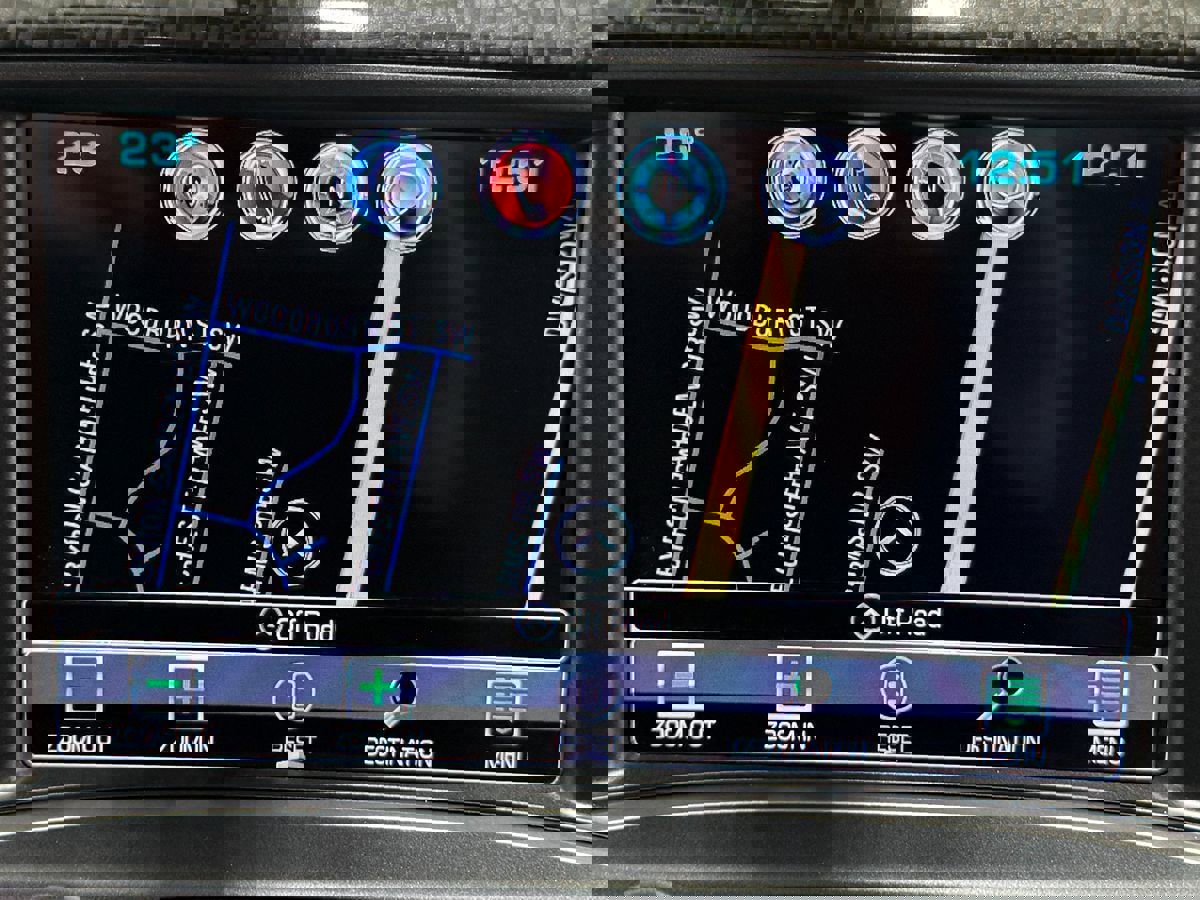 Used 2017 Chevrolet Silverado 1500 LTZ Z71 w/ LTZ Plus Package image 27