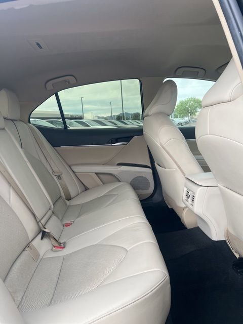 Used 2024 Toyota Camry XLE w/ Cold Weather Package image 31