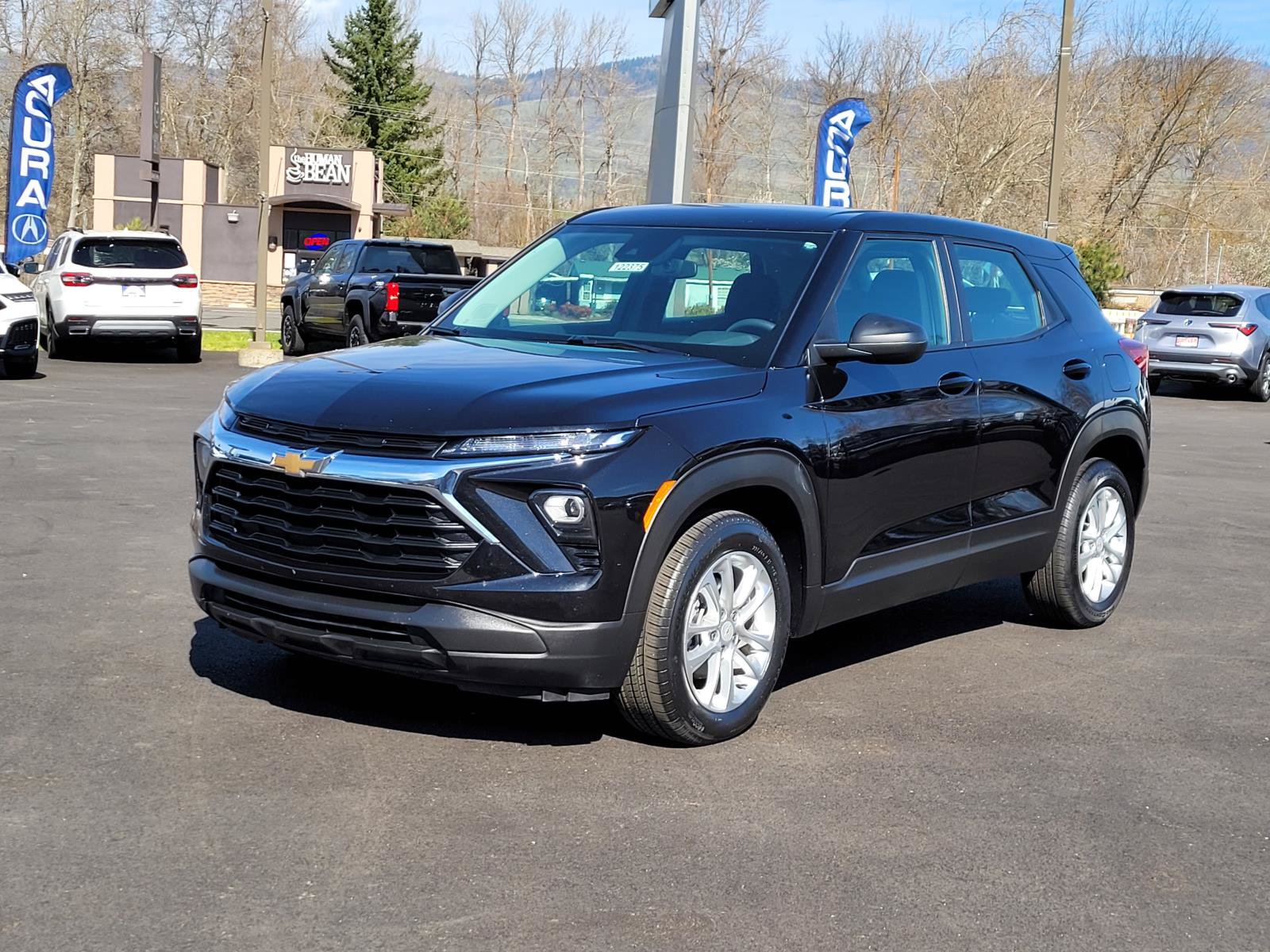 Used 2024 Chevrolet TrailBlazer LS FWD image 1