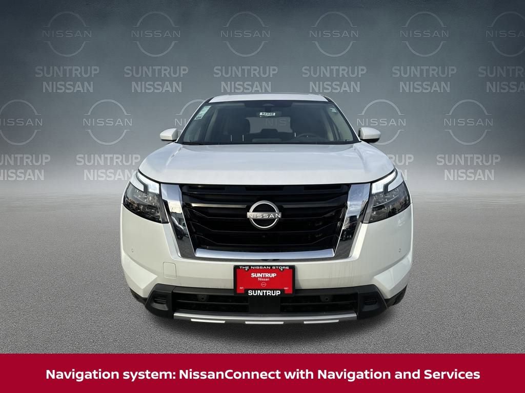 New 2025 Nissan Pathfinder Platinum w/ Cargo Package image 10