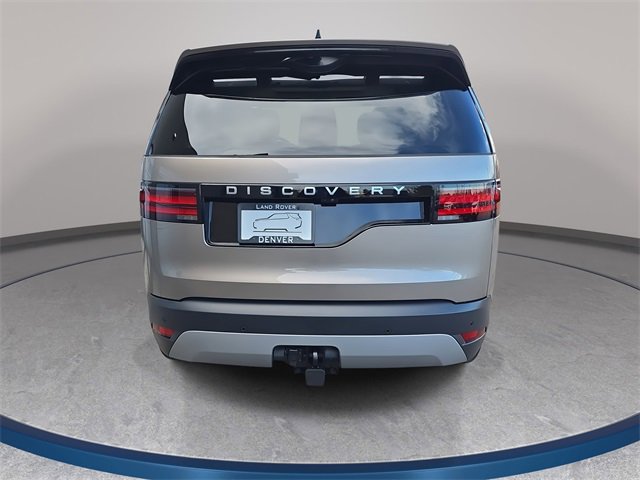 New 2026 Land Rover Discovery S image 6