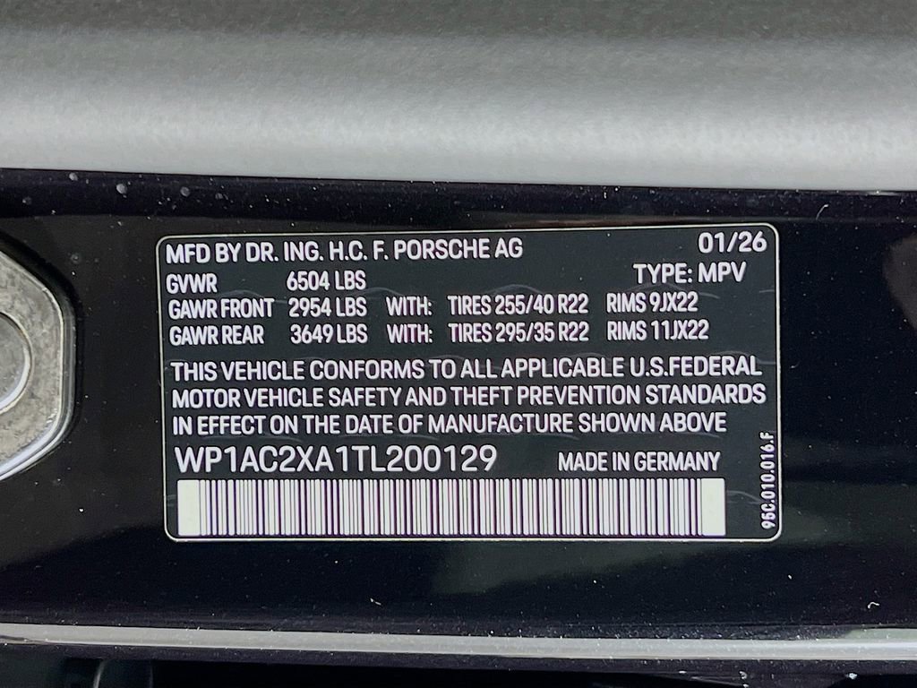 New 2026 Porsche Macan Turbo Electric image 34