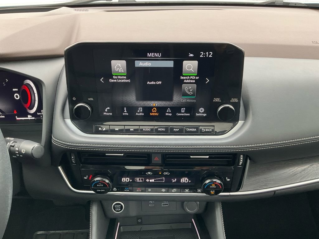 Used 2023 Nissan Rogue Platinum w/ Platinum Premium Package image 12