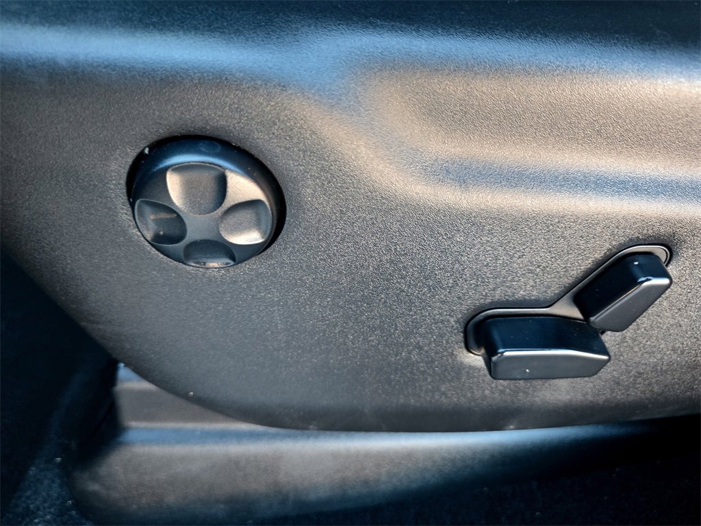 Used 2023 Dodge Durango R/T image 27