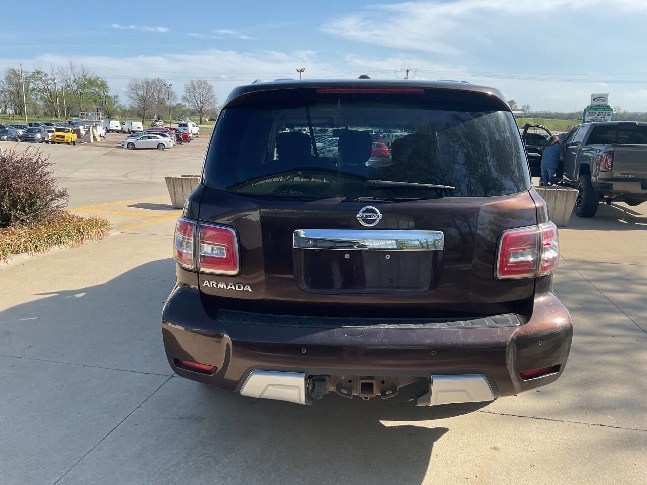 Used 2017 Nissan Armada SV w/ Driver Package AWD/4WD image 8