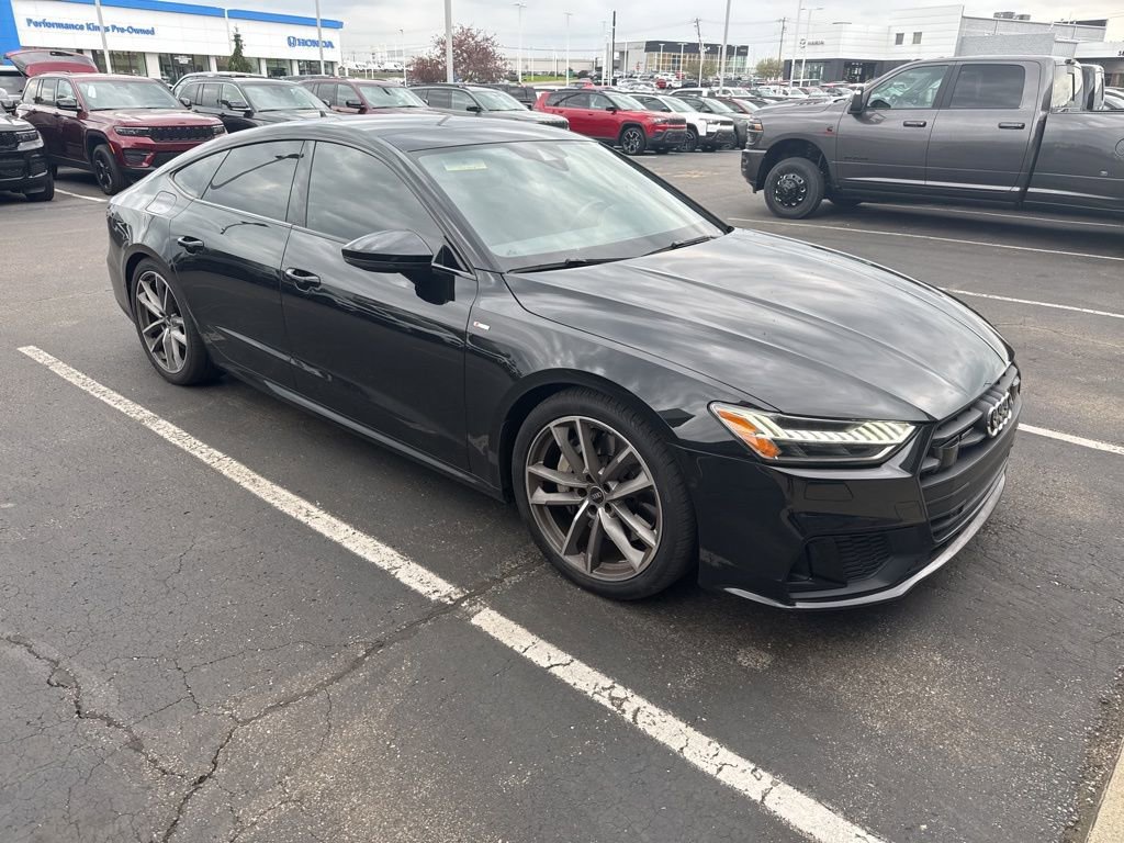 Used 2021 Audi A7 e Premium Plus w/ Executive Package image 2