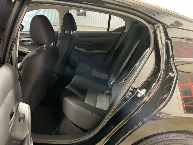 Used 2025 Nissan Sentra SV FWD image 22