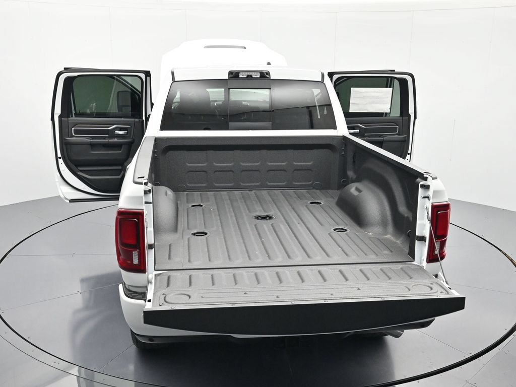 New 2026 RAM 2500 Laramie AWD/4WD image 47