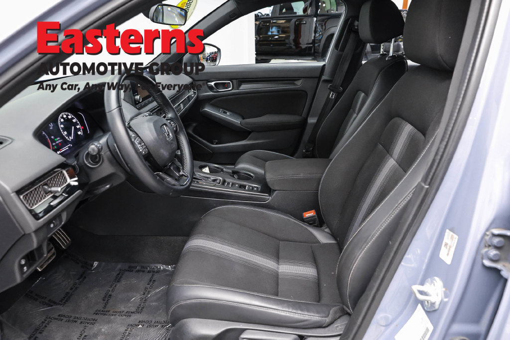 Used 2022 Honda Civic Sport image 16