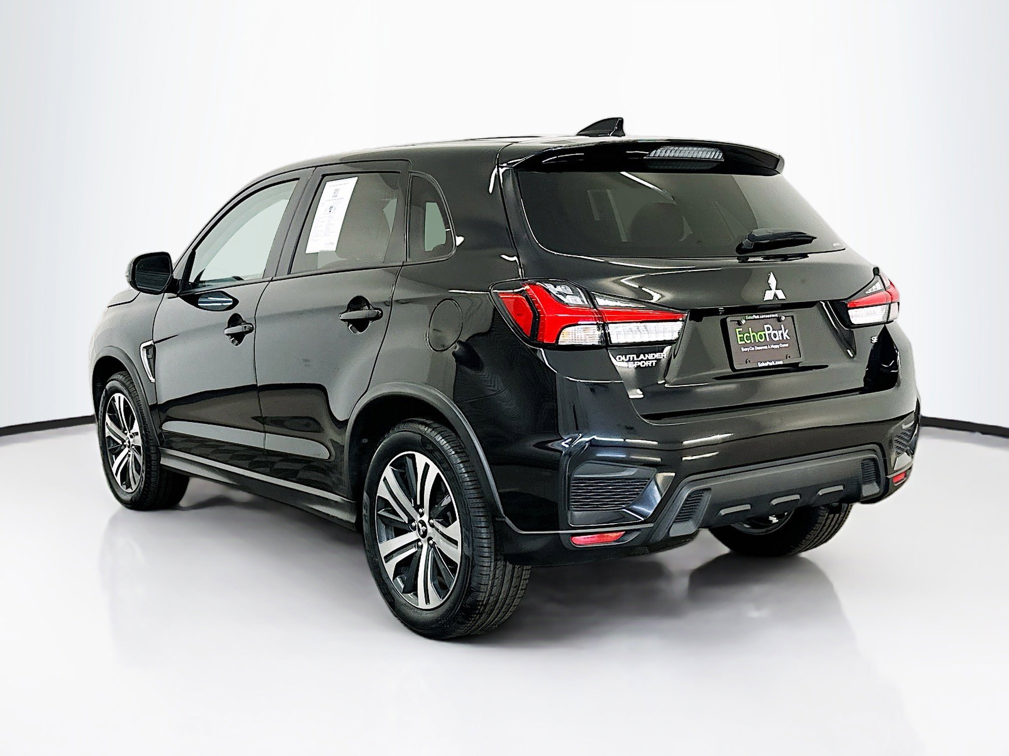 Used 2024 Mitsubishi Outlander Sport SE image 5