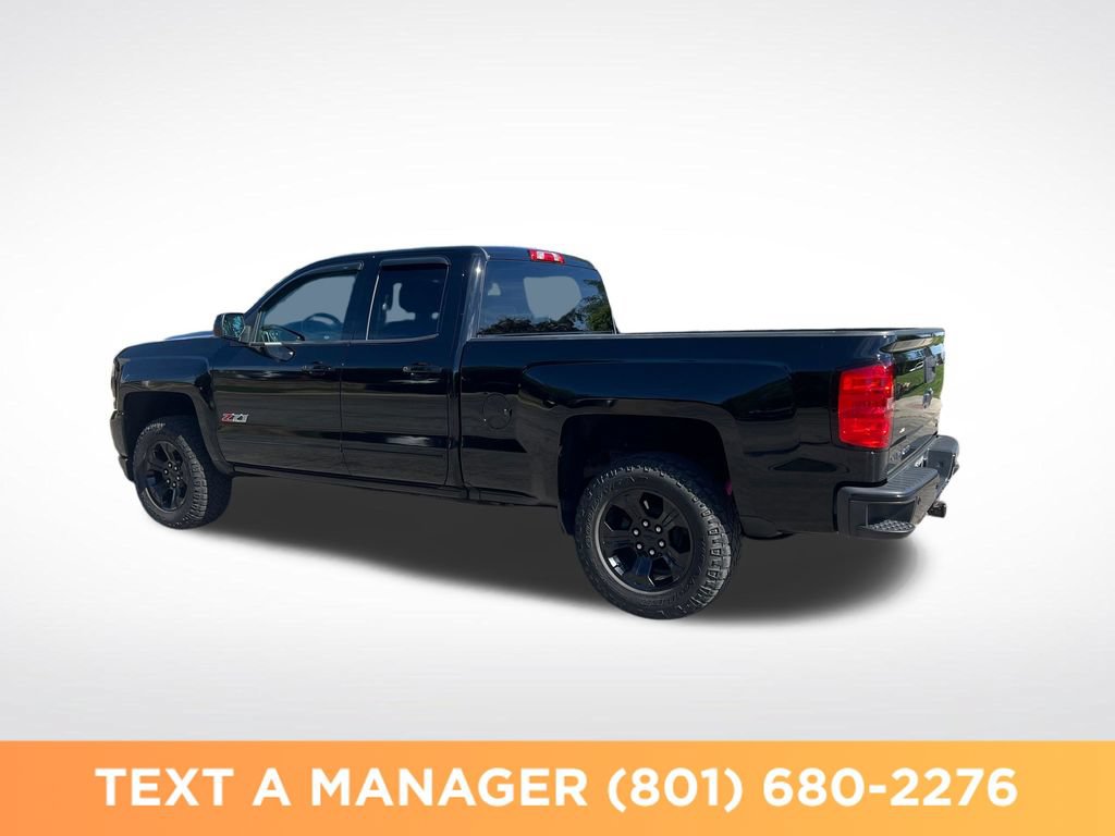 Used 2017 Chevrolet Silverado 1500 LT w/ Midnight Edition AWD/4WD image 3