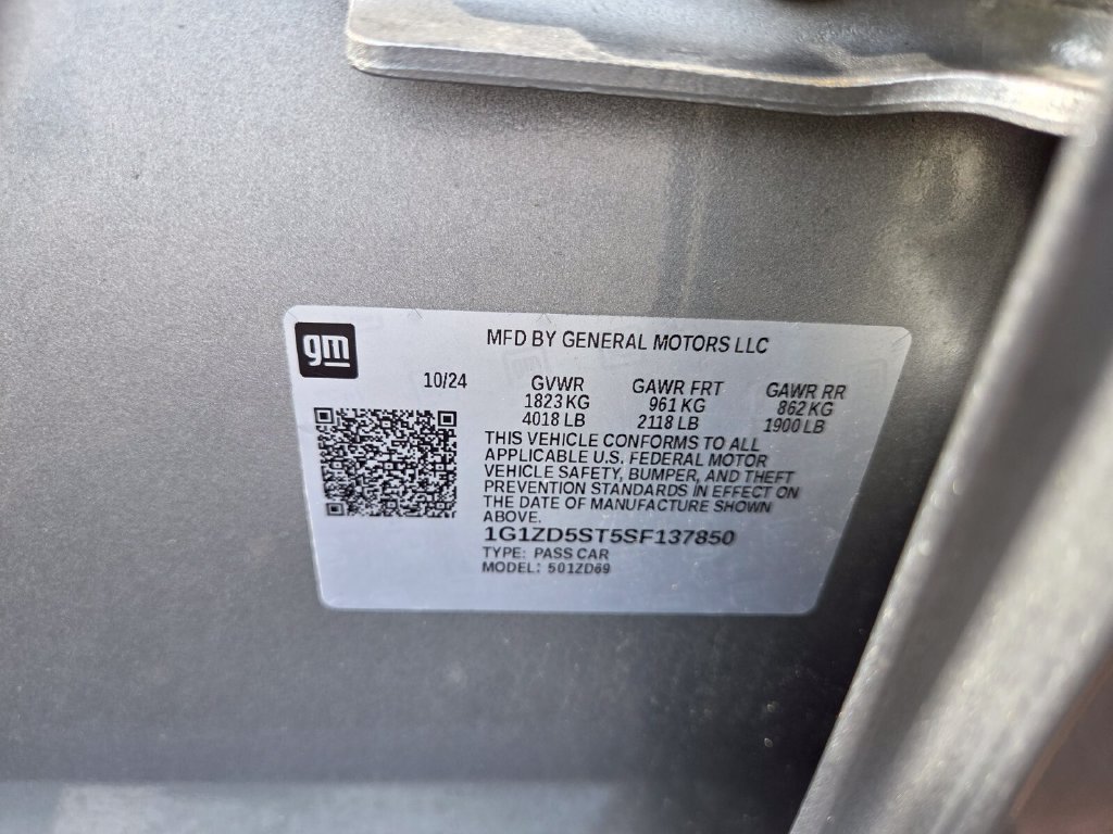 Used 2025 Chevrolet Malibu LT FWD image 30