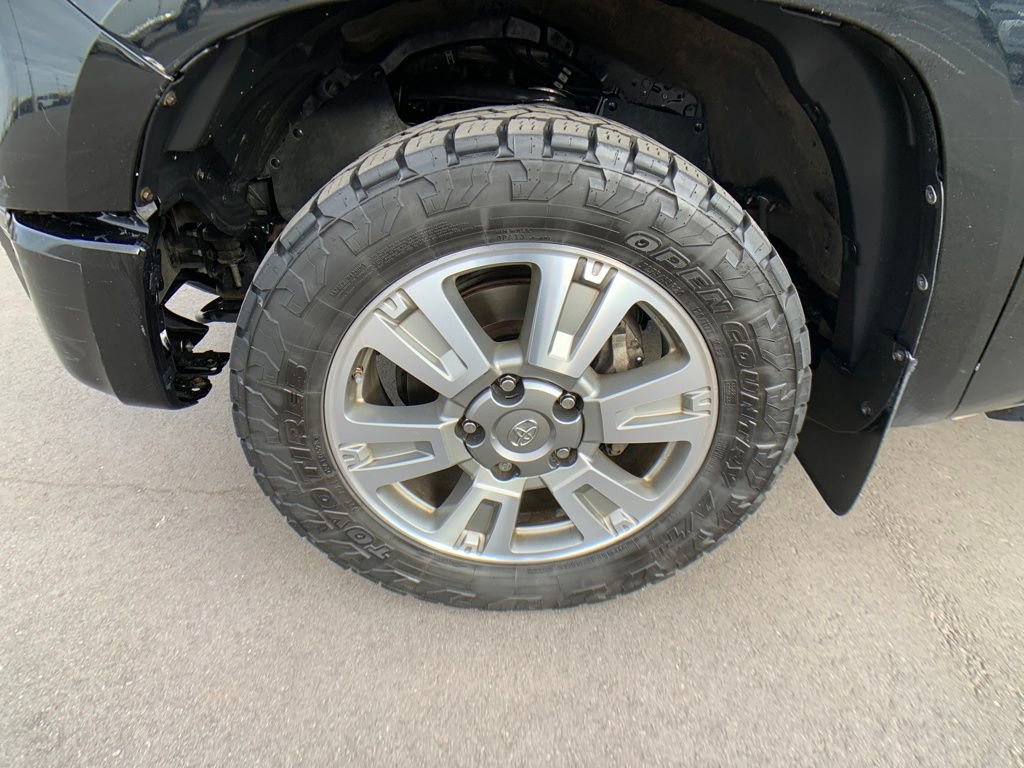 Used 2016 Toyota Tundra Platinum image 28