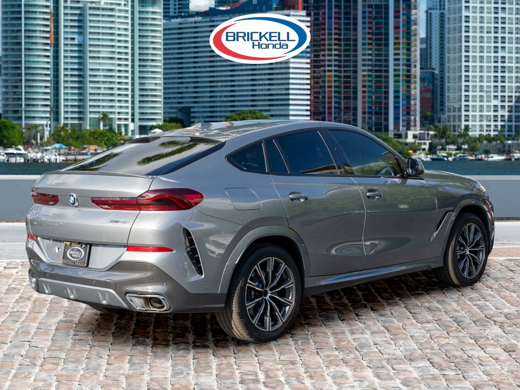 Used 2024 BMW X6 xDrive40i w/ Premium Package image 5