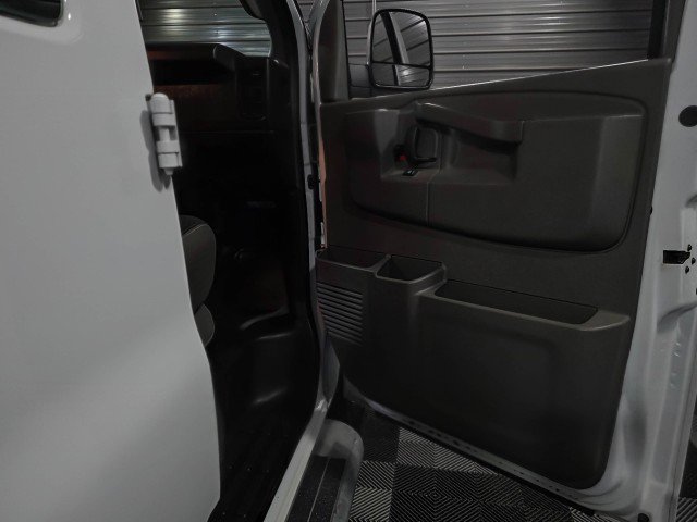 Used 2019 Chevrolet Express 2500 w/ Driver Convenience Package RWD image 29