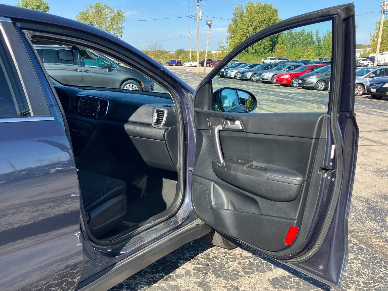 Used 2018 Kia Sportage LX image 13