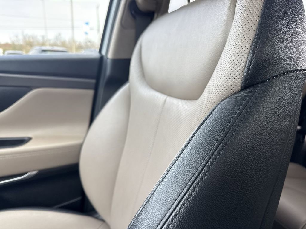 Used 2020 Hyundai Santa Fe Limited image 40