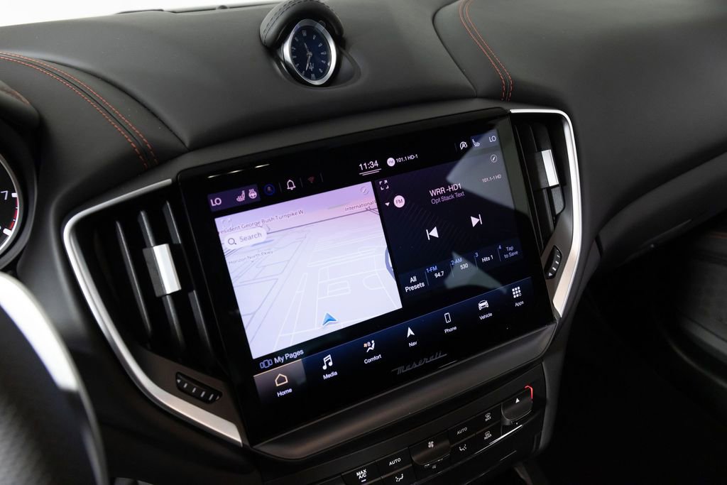 Used 2023 Maserati Ghibli Modena image 24
