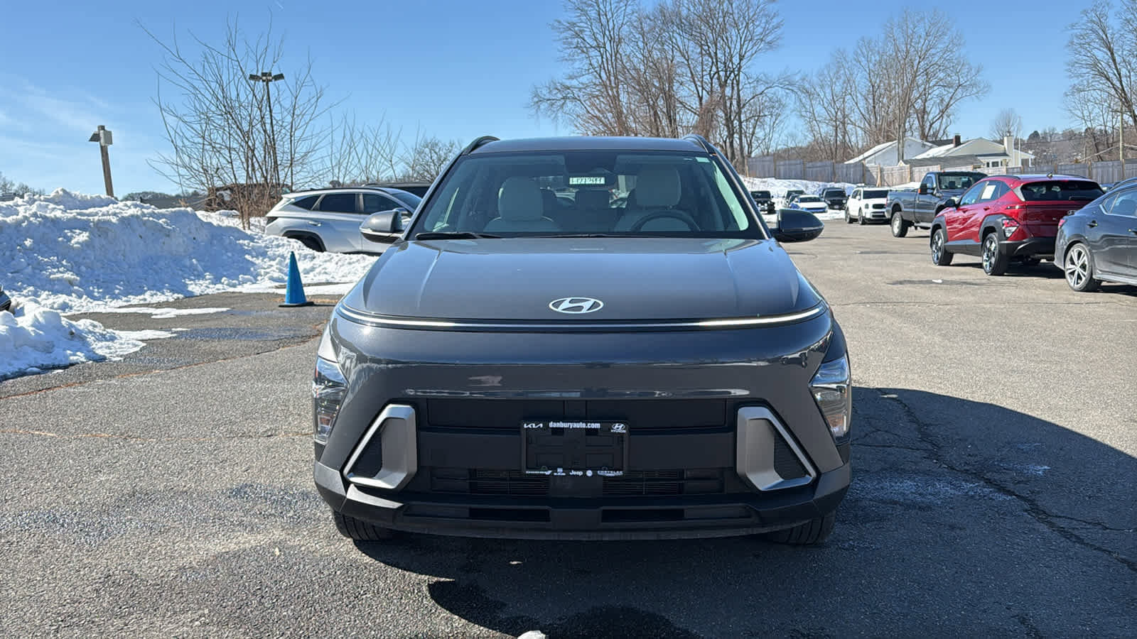 Used 2024 Hyundai Kona SEL image 2